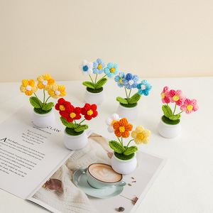 Personnalisable Creative Crochet Décoratif Fleurs Plantes À La Main Rose Marguerites Lotus Tulipes Fraise Chaud Nouvel An Cadeau Long - Product Image 3