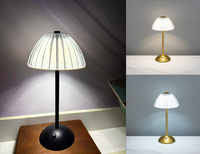 Lampe de table LED tactile Boyid moderne 2W pour restaurant ou hôtel, métal, sans fil, rechargeable, éclairage décoratif, alimentée par batterie
