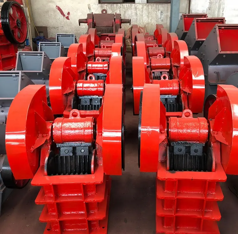 Hot Sale Portable Small Mobile Jaw Crusher Btma PE250x400 Jaw Crusher Machine Stone Crusher Machine for Rock Crushing