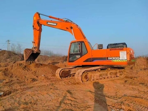 รถขุดตีนตะขาบ Doosan DH300LC-7 มือสอง สภาพดี ราคาถูก 30 ตัน มอเตอร์ประสิทธิภาพสูง ขาย - Product Image 4