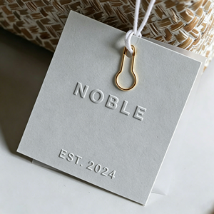 Custom eco-friendly hangtags, printed with your logo, available on paper or kraft paper, suitable for clothing bags and footwear - Product Image 4