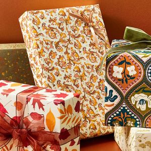 Rouleau de papier <span class=keywords><strong>cadeau</strong></span> vintage européen 30 po x <span class=keywords><strong>10</strong></span> pi pour fêtes, projets créatifs et emballages - Product Image 3