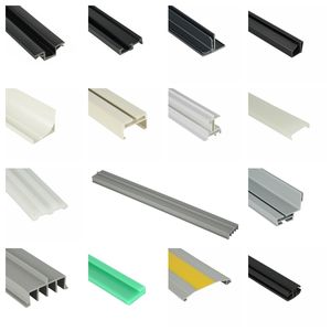 Profilés <span class=keywords><strong>en</strong></span> <span class=keywords><strong>PVC</strong></span> dur <span class=keywords><strong>en</strong></span> plastique de surface brillante PC <span class=keywords><strong>PVC</strong></span> <span class=keywords><strong>noir</strong></span> Extrusion ABS UPVC Profilés extrudés <span class=keywords><strong>en</strong></span> forme de <span class=keywords><strong>U</strong></span> Cadre <span class=keywords><strong>en</strong></span> plastique - Product Image 2