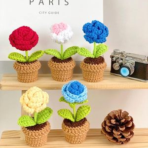 Serie de Plantas Artificiales Tejidas a Crochet, Decoración Artesanal de Hilo, Adorno de Regalo de Cumpleaños, Figura Decorativa Linda - Product Image 3