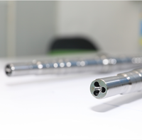 Machine de perçage verticale CNC à trou profond de haute précision avec servomoteur, moteur et pompe pour applications de boîtes de vitesses et de roulements