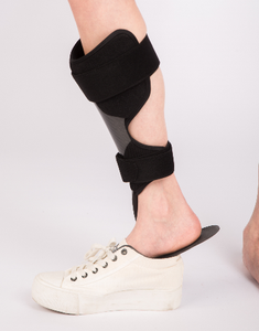 कार्बन फाइबर टखने पैर की हड्डी के निचले अंग एपुटी पुनर्वास कृत्रिम पैर प्रत्यारोपण और हस्तक्षेप सामग्री - Product Image 4