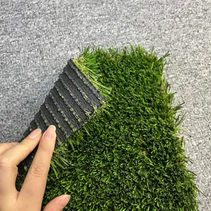 Relvado sintético falso de fábrica chinesa para decorar jardim e pátio 40mm gramado poli e grama artificial