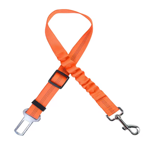 Harnais de sécurité réglable en PVC pour chien avec corde élastique réfléchissante à dégagement rapide, accessoires pour animaux de compagnie pour la sécurité en voiture - Product Image 5