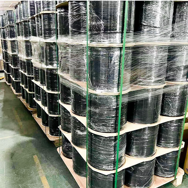 Fiber Optic Cable GJXH GJXFH for FTTH G657A Single Mode LSZH Black Drop Cable FTTMAX