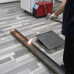 Máquina de <span class=keywords><strong>limpieza</strong></span> láser continua de 1500W/2000W 3000W para eliminación de óxido, pintura de coche, barra de refuerzo, <span class=keywords><strong>limpieza</strong></span> de óxido, revestimiento de óxido de aceite - Product Image 4