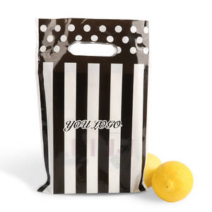 Sac à provisions <span class=keywords><strong>de</strong></span> couleur d'épaisseur <span class=keywords><strong>de</strong></span> motif personnalisable sac découpé à la main <span class=keywords><strong>de</strong></span> haute qualité - Product Image 1