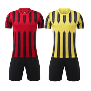 <span class=keywords><strong>Camiseta</strong></span> de Fútbol de Poliéster 100% Transpirable con Estampado Digital de Alta Calidad al por Mayor, Personalizada con Anime Japonés, Estilo Fútbol Americano - Product Image 1