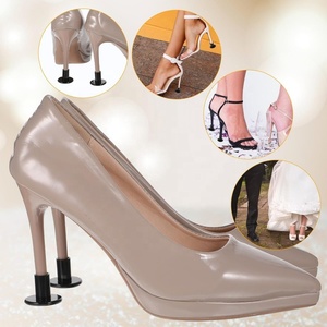 Protector de Tacones para Zapatos, Evita que se Hundas en el Césped, Ladrillos y Grietas, Ideal para Bodas y Eventos al Aire Libre - Product Image 6