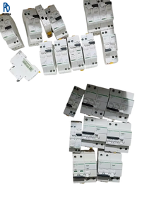 Interruptor Diferencial Residual IS6 RCBO 2P 3P 4P, Interruptor de Seguridad Eléctrica Contra Sobrecarga - Product Image 1