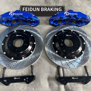 Kit de Caliper Trasero de 4 Pistones F40 de Alto Rendimiento y Bajo <span class=keywords><strong>Precio</strong></span> para Ford Benz W211 W212 W213 CLS-500 W219 <span class=keywords><strong>Toyota</strong></span> Gr86 - Product Image 5