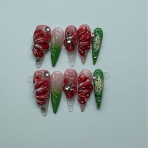 Faux ongles à presser faits main, multicolores, aux couleurs bonbon, avec motifs 3D fruits (fraise, cerise, nœud), réutilisables, vente en gros - Product Image 4