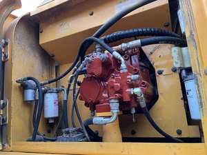 Excavadora de Ruedas Hyundai Usada de Alta Calidad, 22 Toneladas, Modelos R210w-7/R210w-9/R150w-7/R150w-9, Motor Cummins, Precio Bajo, Motor/Bomba Principal - Product Image 6