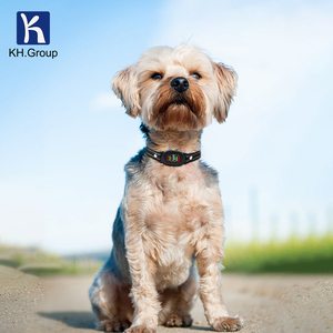 <span class=keywords><strong>Collar</strong></span> de perro recargable por USB, moderno <span class=keywords><strong>collar</strong></span> de descarga eléctrica antiladridos, pantalla LCD, resistente al agua, suave, con luces personalizadas - Product Image 1