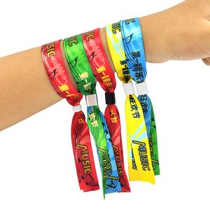 Bracelet d'identification personnalisé en sérigraphie, multi-styles, imperméable, pour concerts, expositions, fêtes et événements - Product Image 3