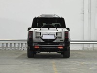Fangchengbao Leopard 8 2026 Flash Charge SUV 5 places à autonomie étendue avec performances tout-terrain