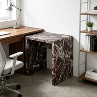 Table d'appoint en marbre Rosso Levanto façonné, table basse d'angle en pierre naturelle de luxe, décoration intérieure moderne pour salon