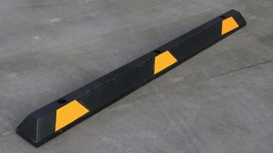 ตัวกั้นล้อรถยนต์ยางคุณภาพสูง สีเหลือง+ดำ ขนาด 1650 มม. มาตรฐานออสเตรเลีย-นิวซีแลนด์ - Product Image 3
