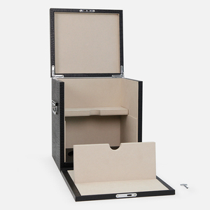 Boîte à whisky en cuir <span class=keywords><strong>vide</strong></span> de qualité supérieure faite à la main avec serrure Boîtes en verre de qualité supérieure - Product Image 3