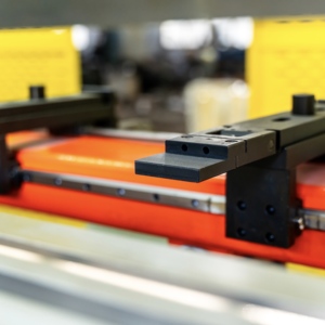 170t 3200 CNC ép thủy lực phanh 8 + 1 trục delem da69t điều khiển hoàn toàn tự động Độ chính xác cao điện corwing hệ thống - Product Image 3