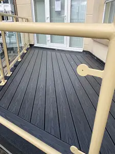 Deck WPC para decoração de exterior de madeira e plástico com ripas de vitrine para edifícios ao ar livre