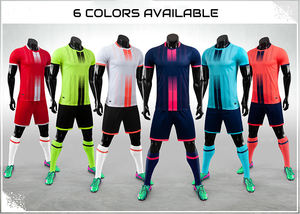 Maßgeschneiderte Sublimations-Fußballtrikots Herren-Fußballuniformen Anpassbare Maillot De Football Fußballbekleidung Retro-Fußballtrikot - Product Image 4