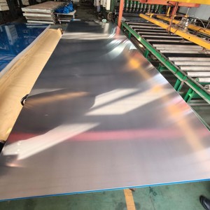 Tôle d'aluminium réfléchissante 1060 pour carrosserie de camion de matériaux de construction de luxe, éclairage et boîtiers d'équipement industriel - Product Image 4