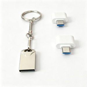 Mini Clé USB Métallique pour Autoradio avec Adaptateur Micro USB Type-C, Stockage <span class=keywords><strong>de</strong></span> Listes <span class=keywords><strong>de</strong></span> Lecture - Product Image 1