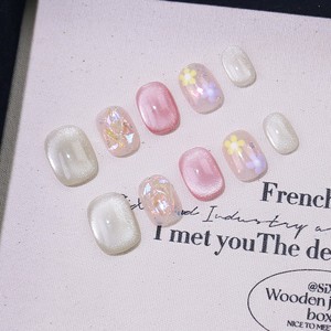 Nouvelles <span class=keywords><strong>Faux</strong></span> <span class=keywords><strong>Ongles</strong></span> Press-On Œil de Chat Faits Main Printemps-Été Style Pure Desire Fleurs Peintes à la Main Amovibles Vente en Gros - Product Image 2