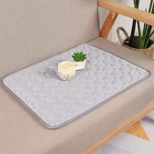 <strong>Wholesale</strong> Extra Large Modern Collapsible Cloth <strong>Pet</strong> Cooling Mat Summer Ice Pad Blanket for Cat/<strong>Dog</strong> Sofa <strong>Bed</strong> - Product Image 5