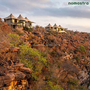 Deluxe Prefab Tent Villa Steel &amp; Canvas Glamping Suite with Private Toilet &amp; Lounge Four Seasons Luxury Tent Hotel Room - Product Image 2