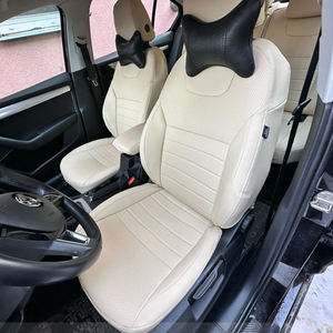 Housses de siège de voiture de luxe sur mesure, ensemble complet 5 places, simili cuir toutes saisons, Skoda Octavia 2013-2023, Skoda Yeti 2013-2017 - Product Image 1