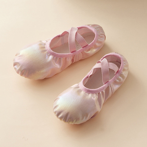 Chaussures de ballet en cuir PU brillant de couleur fantaisie pour filles, enfants, semelle souple, chaussures de danse pour enfants pour l'entraînement et <span class=keywords><strong>la</strong></span> performance - Product Image 6