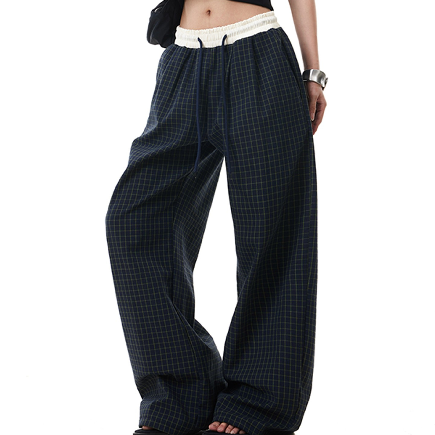 โกลเด้น