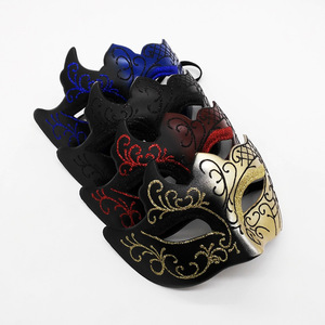 Máscara de fiesta de disfraces de Halloween de alta calidad Media cara Pintura en aerosol pintada para hombres y mujeres Decoraciones para fiestas de disfraces - Product Image 2