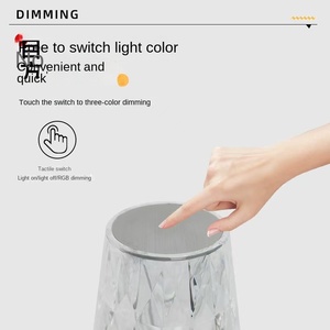 Lámpara de mesa LED recargable con control táctil, <span class=keywords><strong>cristal</strong></span> rosa - Product Image 2