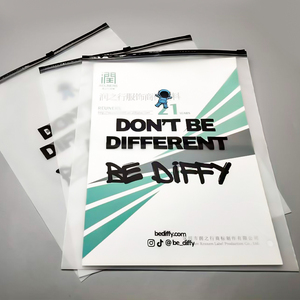 Bolsas Ziplock <span class=keywords><strong>de</strong></span> plástico PE y PVC personalizadas al por mayor, impresión flexográfica, <span class=keywords><strong>cierre</strong></span> <span class=keywords><strong>de</strong></span> cremallera para ropa, embalaje <span class=keywords><strong>de</strong></span> prendas con logotipo personalizado incluido - Product Image 5