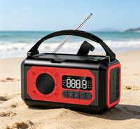 Nouvelle radio solaire portable rechargeable 10000 mAh avec fonction lampe torche FM AM WB pour l'extérieur