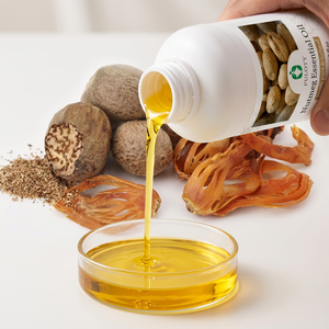 Aceite Esencial de Nuez Moscada 100% Puro Amarillo, 1 kg, para Mejorar el Sabor de los Alimentos y como Aditivo Alimentario, Grandes Cantidades en Inventario - Product Image 1