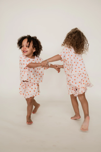 طقم بيجامات صيفية من ألياف الخيزران والفيسكوز بطباعة مخصصة ، طقم قصير مكشكش ناعم للفتيات - Product Image 2