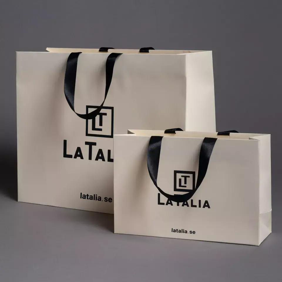 Sacchetti regalo per lo Shopping in carta bianca stampata con Logo personalizzato con manico in nastro nero