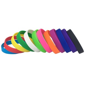 Factory Direct Custom <strong>Silicone</strong> Wristband Promotion Solid Color with Creative <strong>Design</strong> Printed Logo Personalized Bracelet - Product Image 1