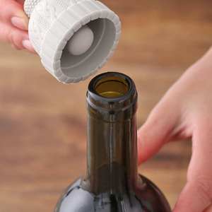 Tappi per Vino in <span class=keywords><strong>Silicone</strong></span> Personalizzati a Forma di Cappello Natalizio - Product Image 4