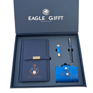 Set Regalo Aziendale di Lusso: Penna, Taccuino, Porta Biglietti da Visita e USB - Kit Promozionale <span class=keywords><strong>per</strong></span> Uomini e Donne d'Affari - Product Image 1