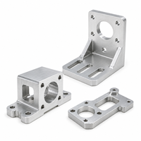 Pièces en aluminium sur mesure par fraisage CNC pour supports de montage d'équipements d'automatisation avec tolérances strictes