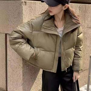 Veste d'hiver verte pour filles avec capuche, fabriquée en Chine - Product Image 5